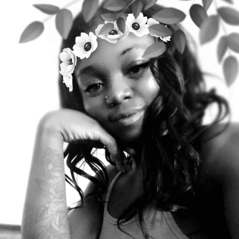 Meet your Posher, Nikita